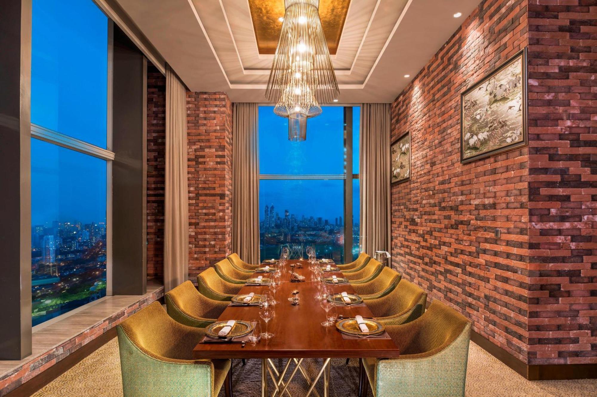 The St. Regis Mumbai Hotel Eksteriør billede The Private Dining Room at the restaurant