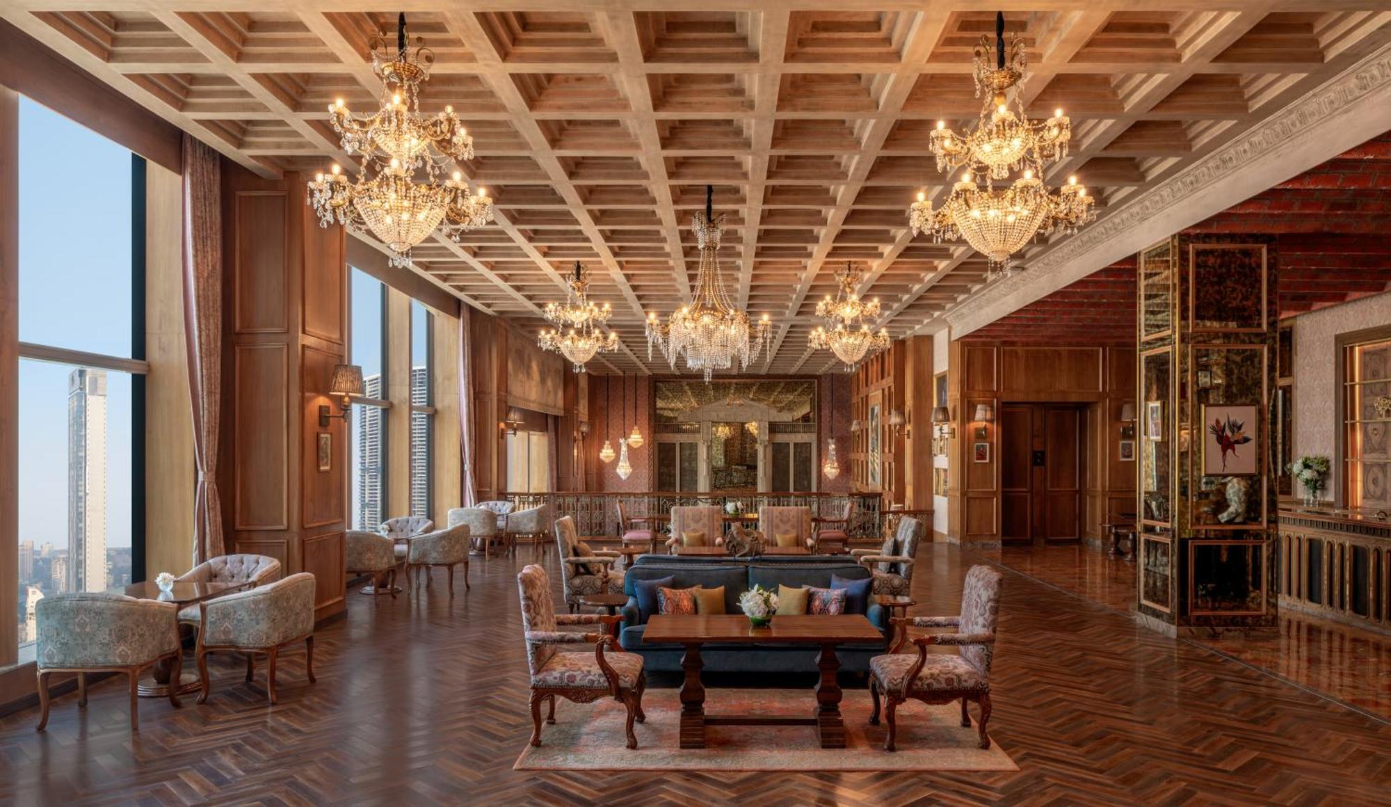 The St. Regis Mumbai Hotel Eksteriør billede The Club Lounge at the 36th floor