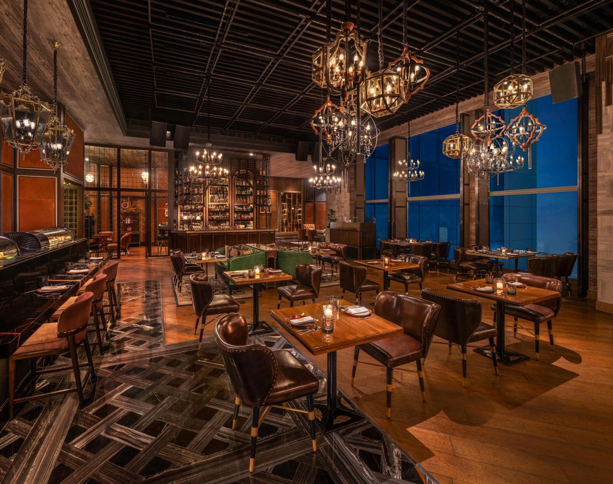 The St. Regis Mumbai Hotel Eksteriør billede The interior of the restaurant